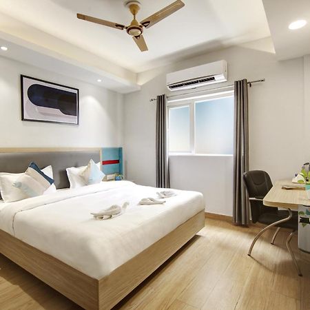 Flxho Cyber One - Hotel And Banquet Cyber City Gurgaon Exterior foto