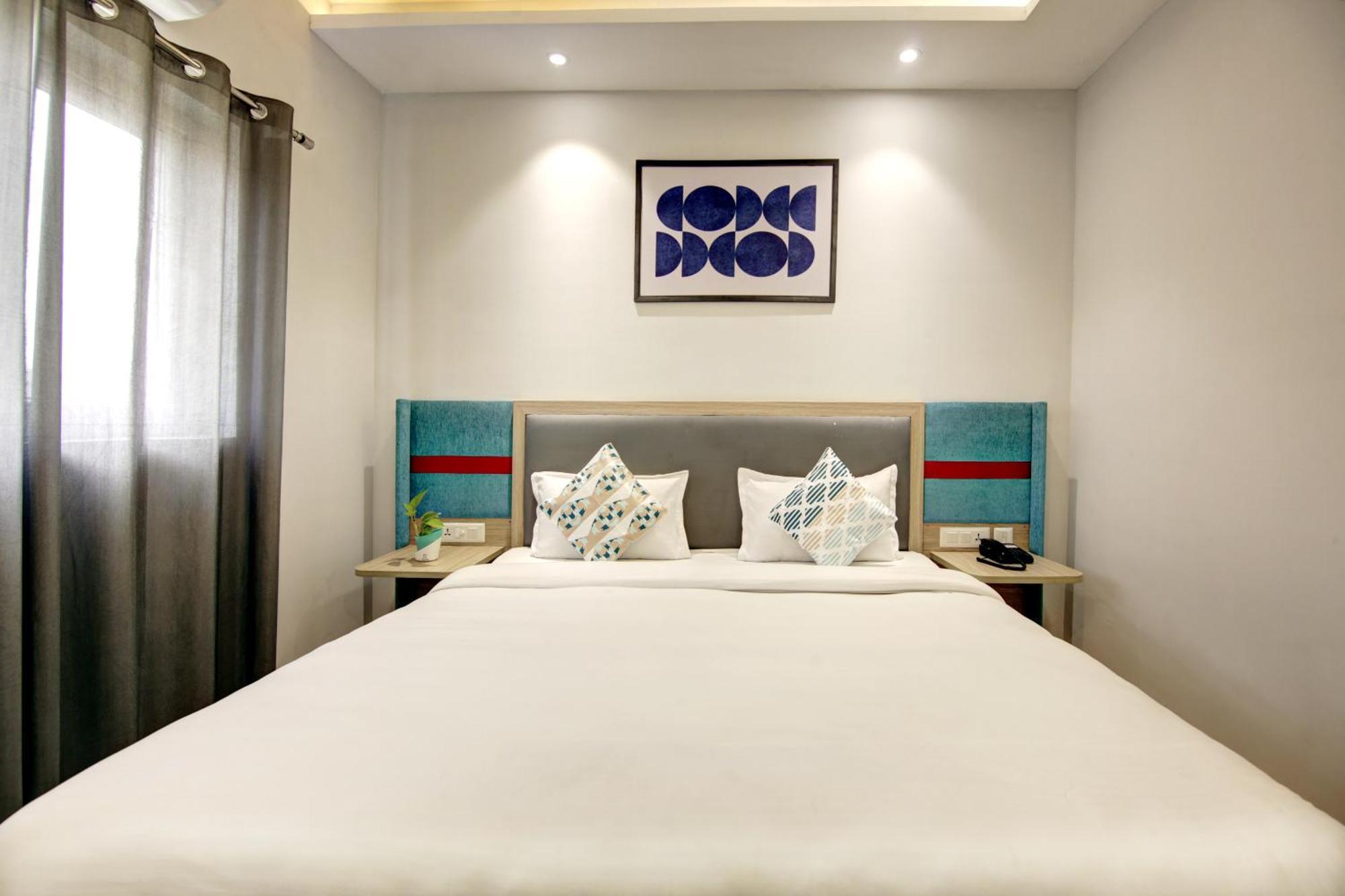 Flxho Cyber One - Hotel And Banquet Cyber City Gurgaon Exterior foto