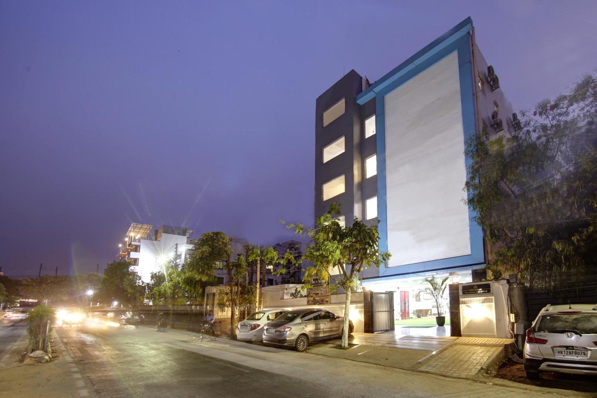 Flxho Cyber One - Hotel And Banquet Cyber City Gurgaon Exterior foto